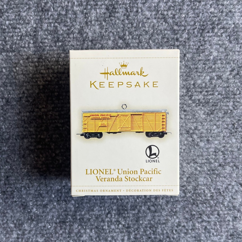 Hallmark Keepsake 2006 Lionel Union Pacific Veranda Stockcar Ornament QXI6176